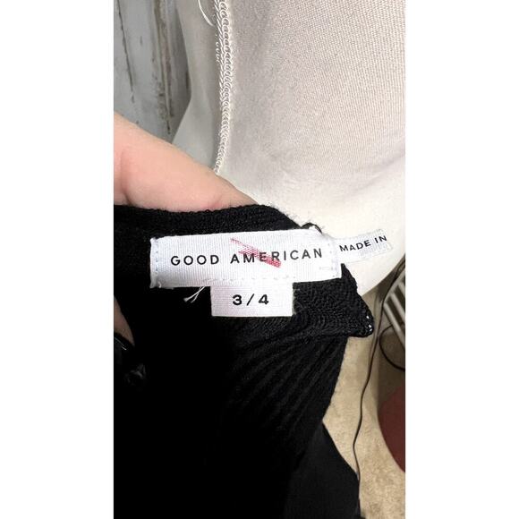 Good American Women's Black Ribbed Knit V-Neck Midi Dress Size 4 Long Sleeve - Picture 5 of 5